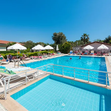 Altinkum Szálloda Side